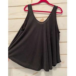 Black flowy tank